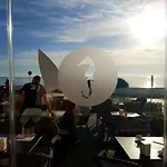 Boutique Casa Del Mar 게스트하우스 4*